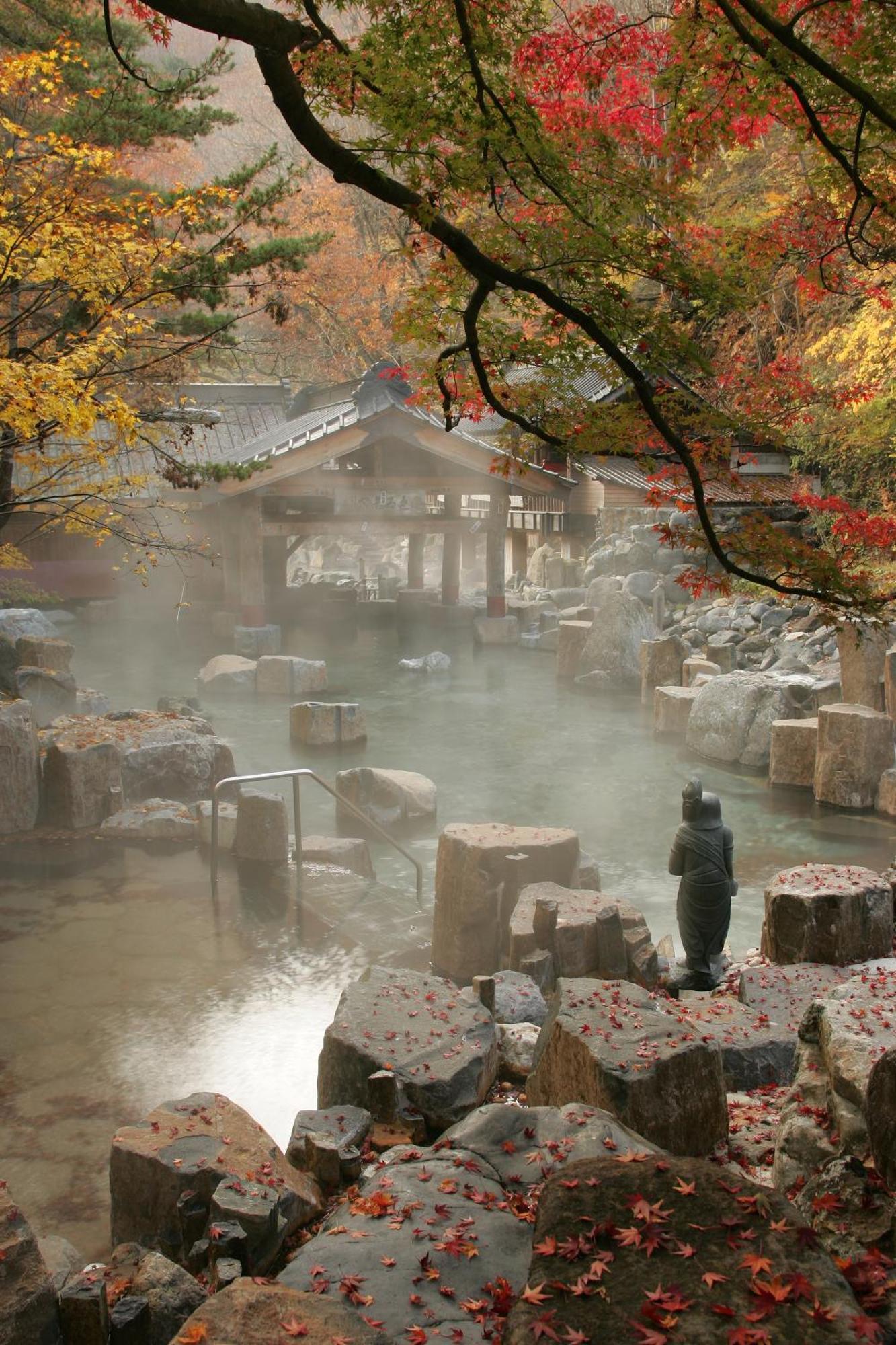 Takaragawa Onsen Ousenkaku Hotel Minakami Kültér fotó